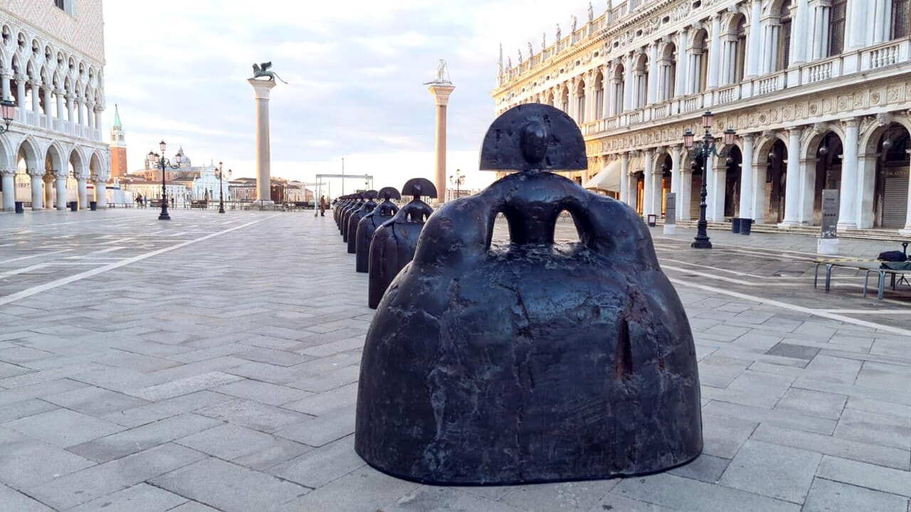 ARTE CONTEMPORANEA | VENEZIA | Le sculture di Manolo Valdés in Piazza San Marco